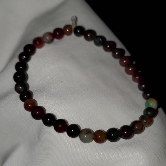 Jade Handmade Stretch Bracelet - Picture 4 of 8